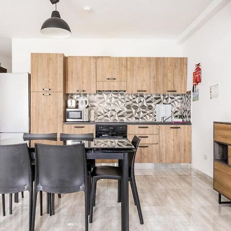 מסידה F8 Modern And Bright Apartment In Malta מראה חיצוני תמונה